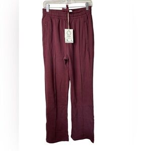 NWT Kuwalla Tee Dark Mulberry Pinucck Joggers Size Medium